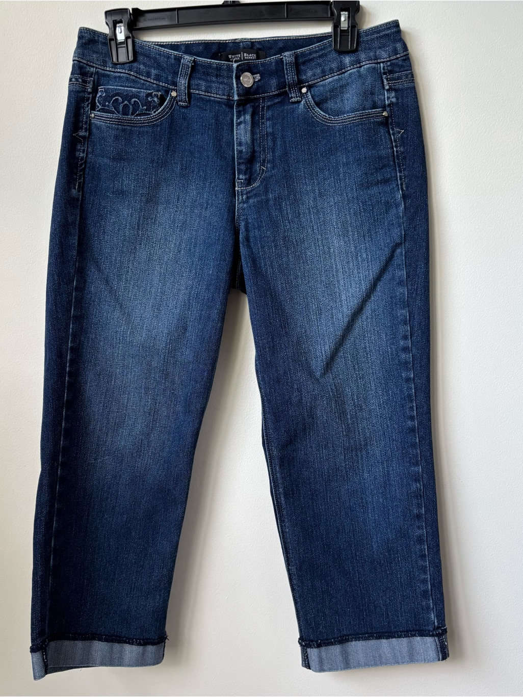 White House Black Market Cropped Jeans Size 6 Dark Wash